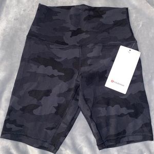 Lululemon align shorts 8’